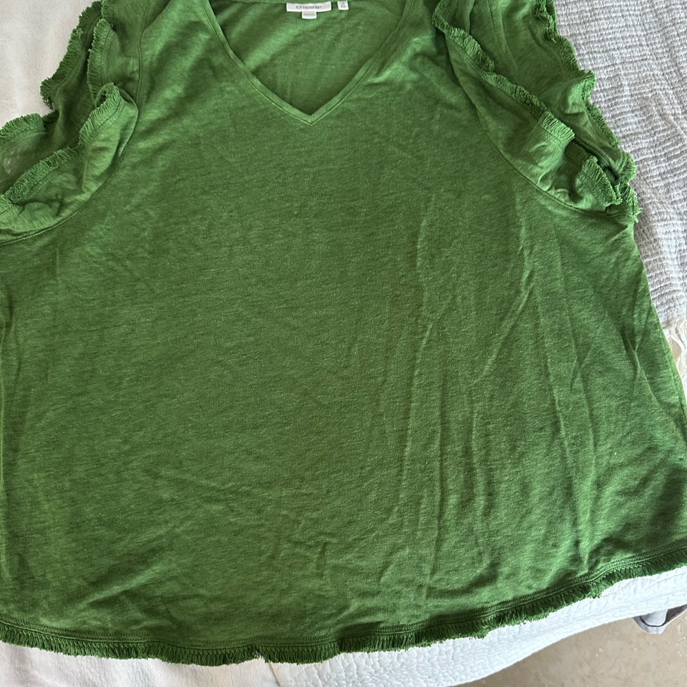 Green V-Neck Ruffle Sleeve Top